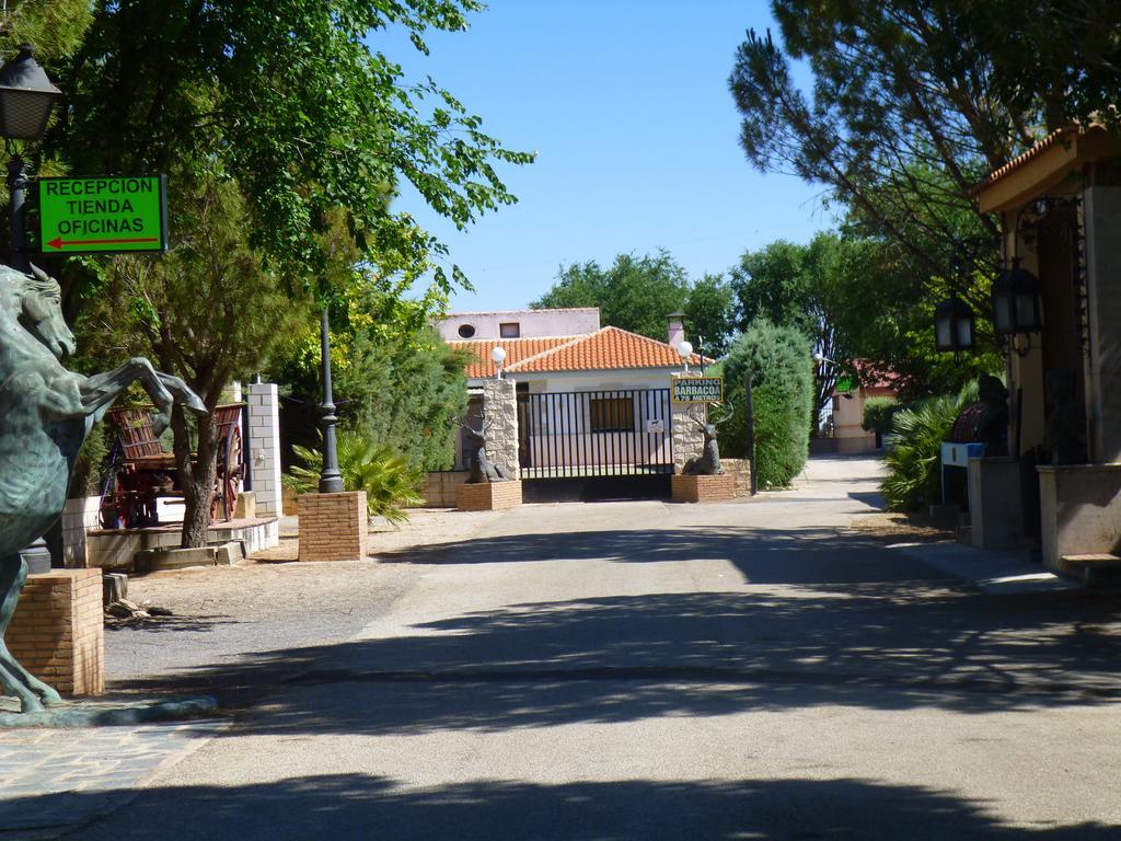 Alojamiento Rural Los Delfines Valdepeñas المظهر الخارجي الصورة