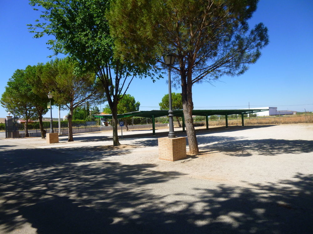 Alojamiento Rural Los Delfines Valdepeñas المظهر الخارجي الصورة